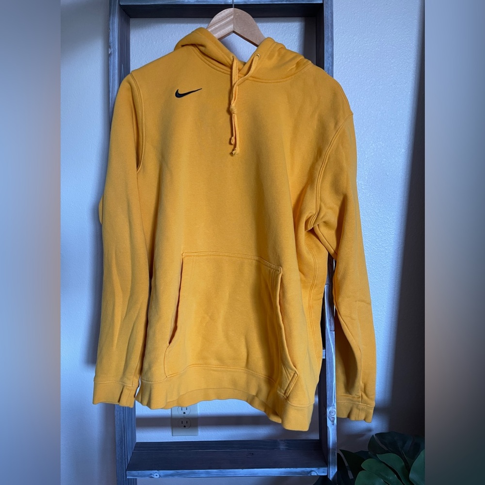 Nike Hoodie | Pullover | Gold | Large